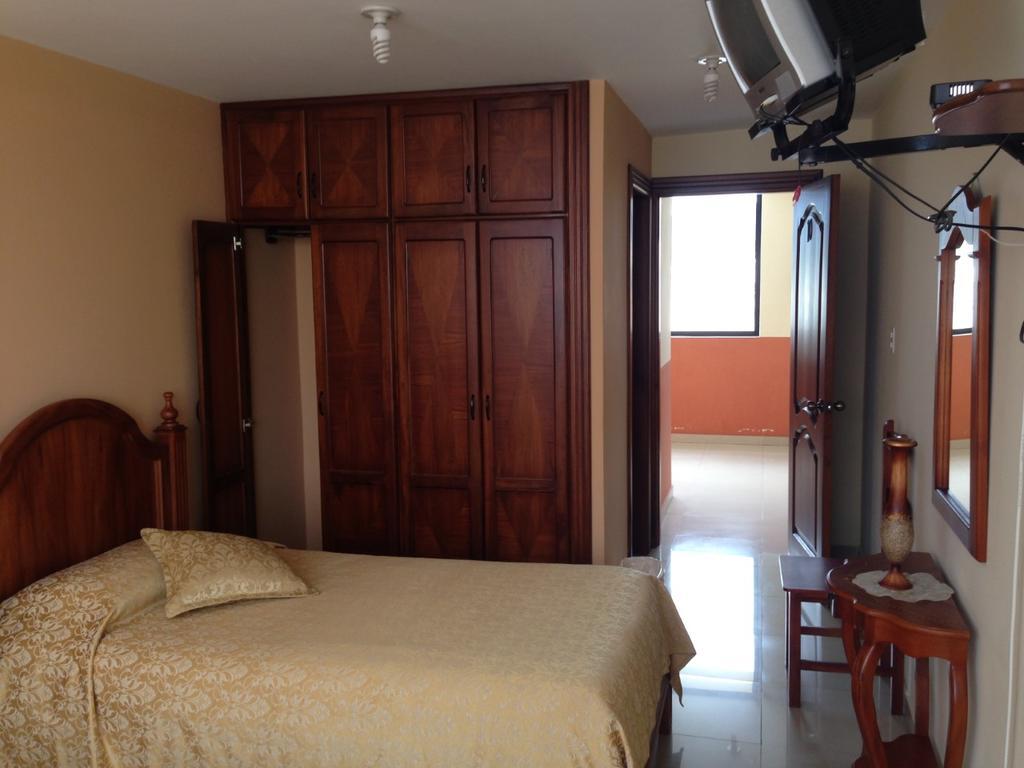 Hostal El Arbolito Cotacachi Ngoại thất bức ảnh